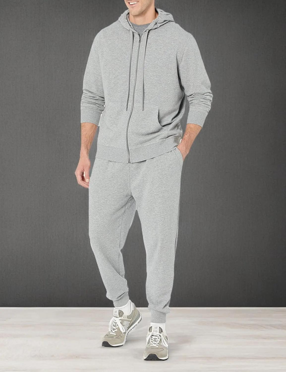 Amazon Essentials Men's Long-Sleeve French Terry Full-Zip Hoodie (Available in Big & Tall)