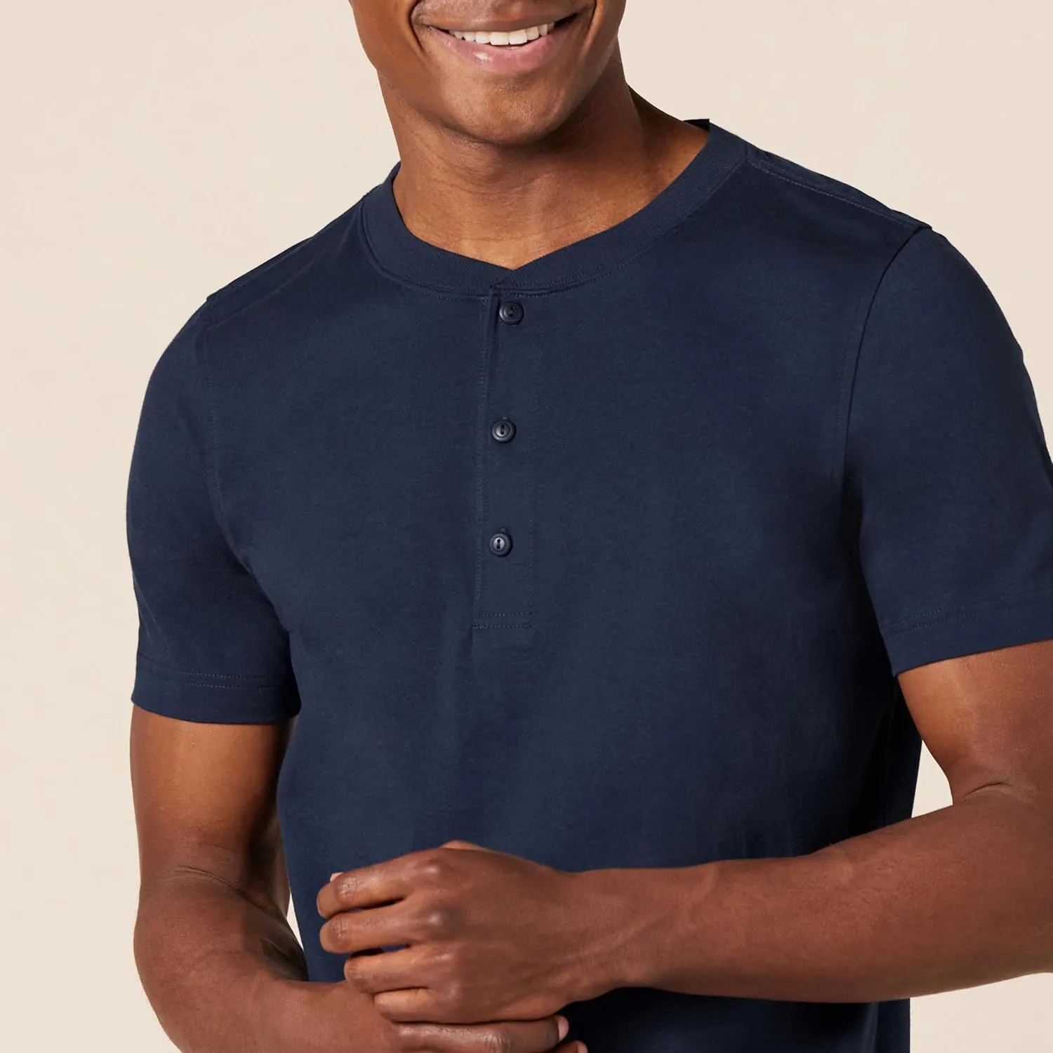 Amazon Essentials Men's Regular-Fit Short-Sleeve Cotton Henley T-Shirt, Pack of 2