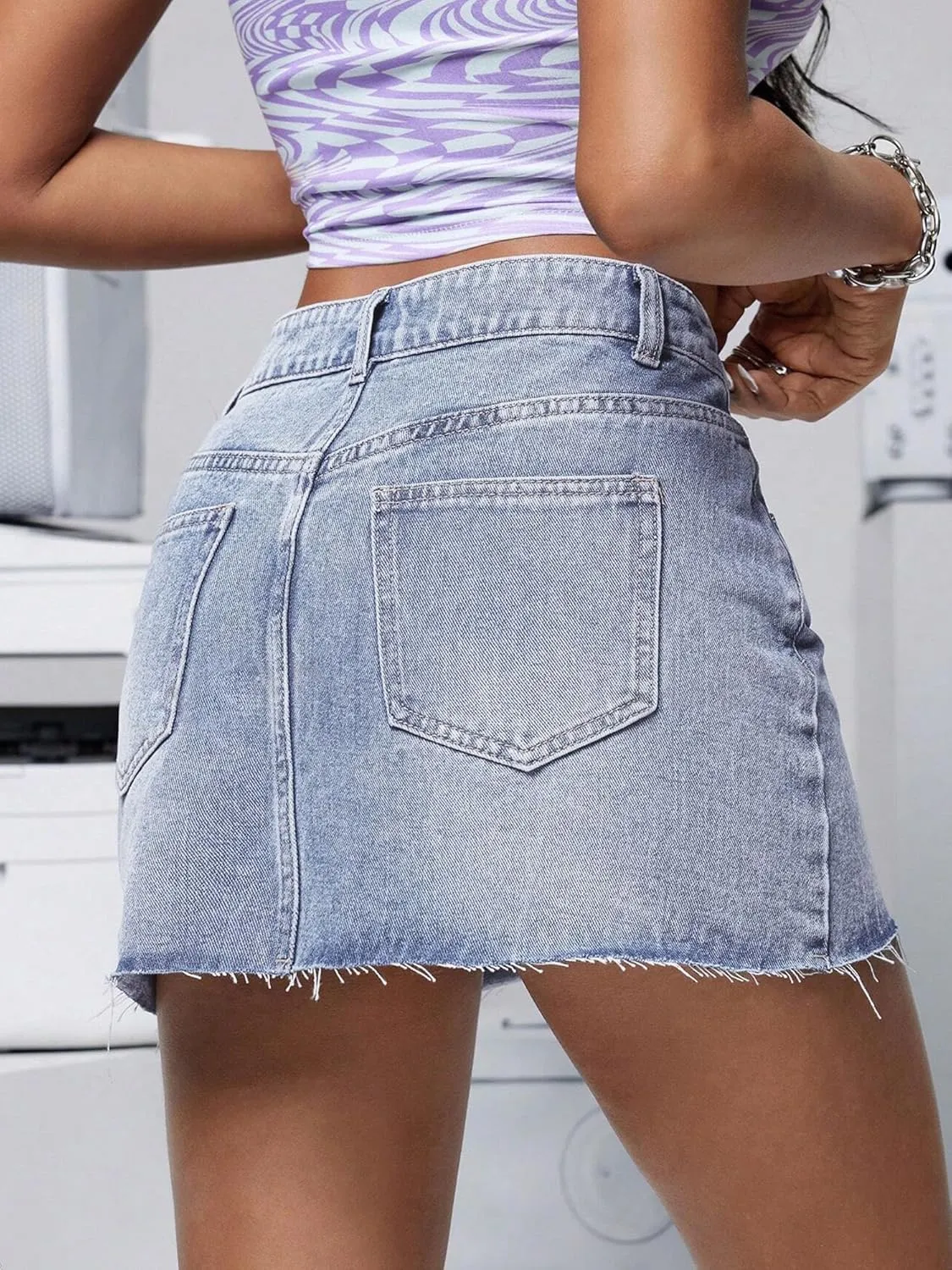 ELLEVEN Denim Skirt Women Mini Low Waist Stretchy Raw Hem Jean Skirt with Pockets