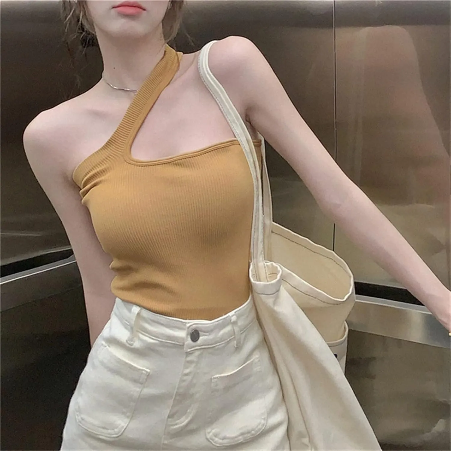 French Small Camisole Female Outer wear with Chest pad Beautiful Back Suit Hanging Neck Sloping Shoulder Crop Tank Top