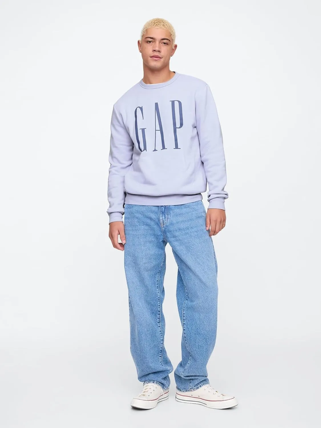 GAP Men's Logo Fleece Crew Sweatshirt