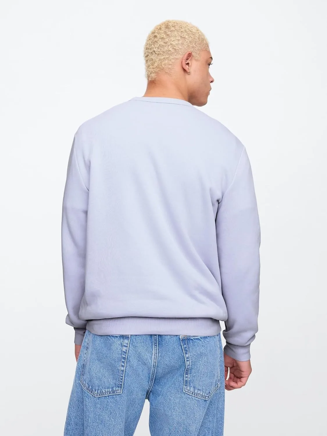 GAP Men's Logo Fleece Crew Sweatshirt
