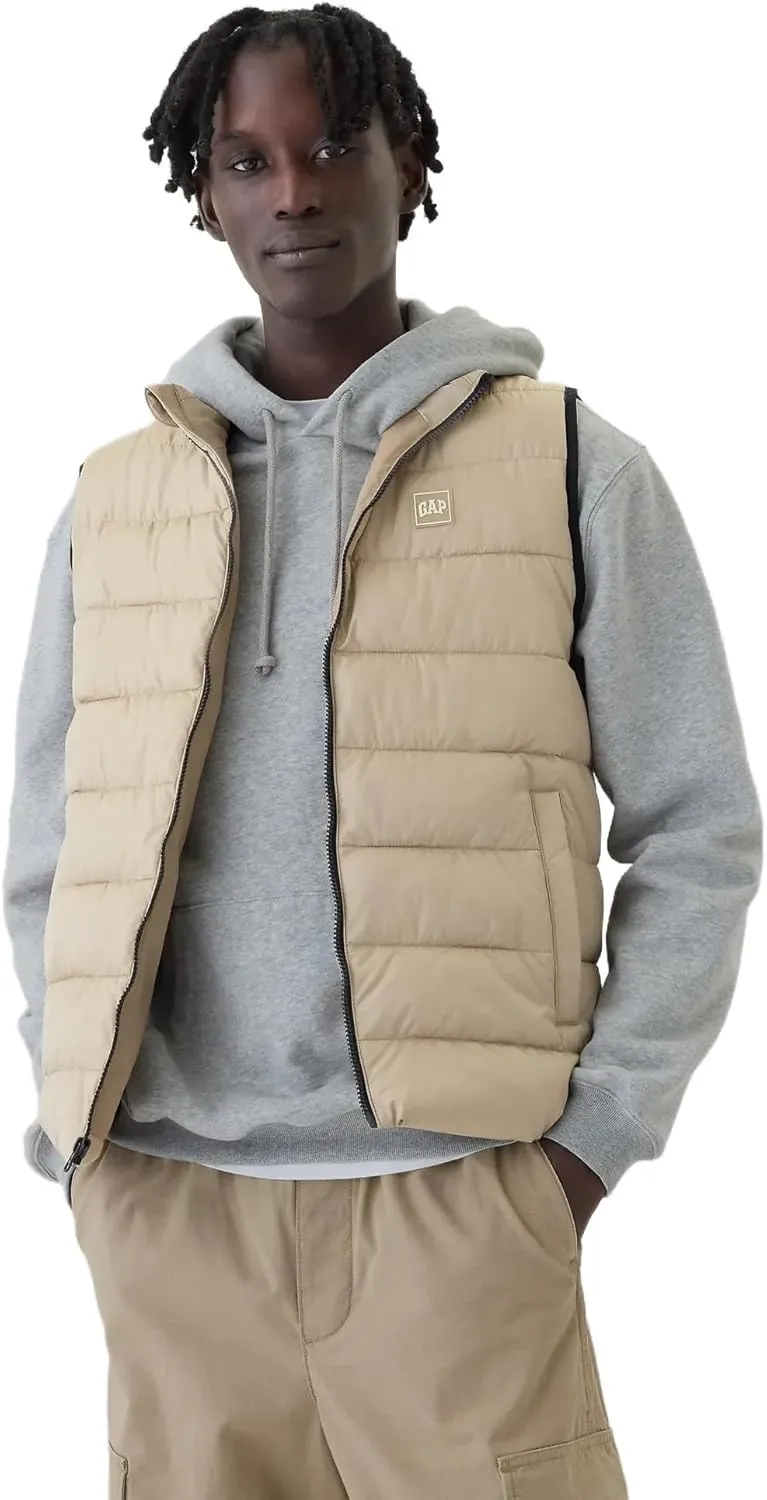 GAP Men's Logo Lightweight Puffer Vest