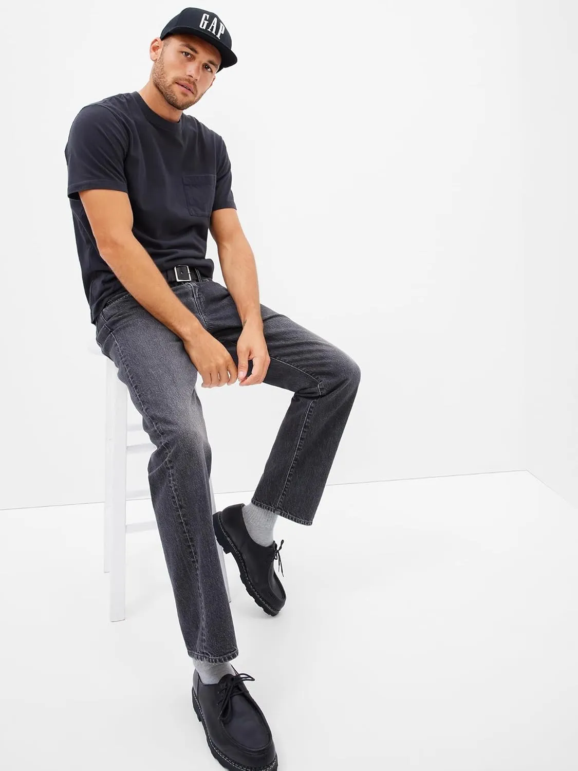 GAP Men's Original Straight Fit Denim Jeans