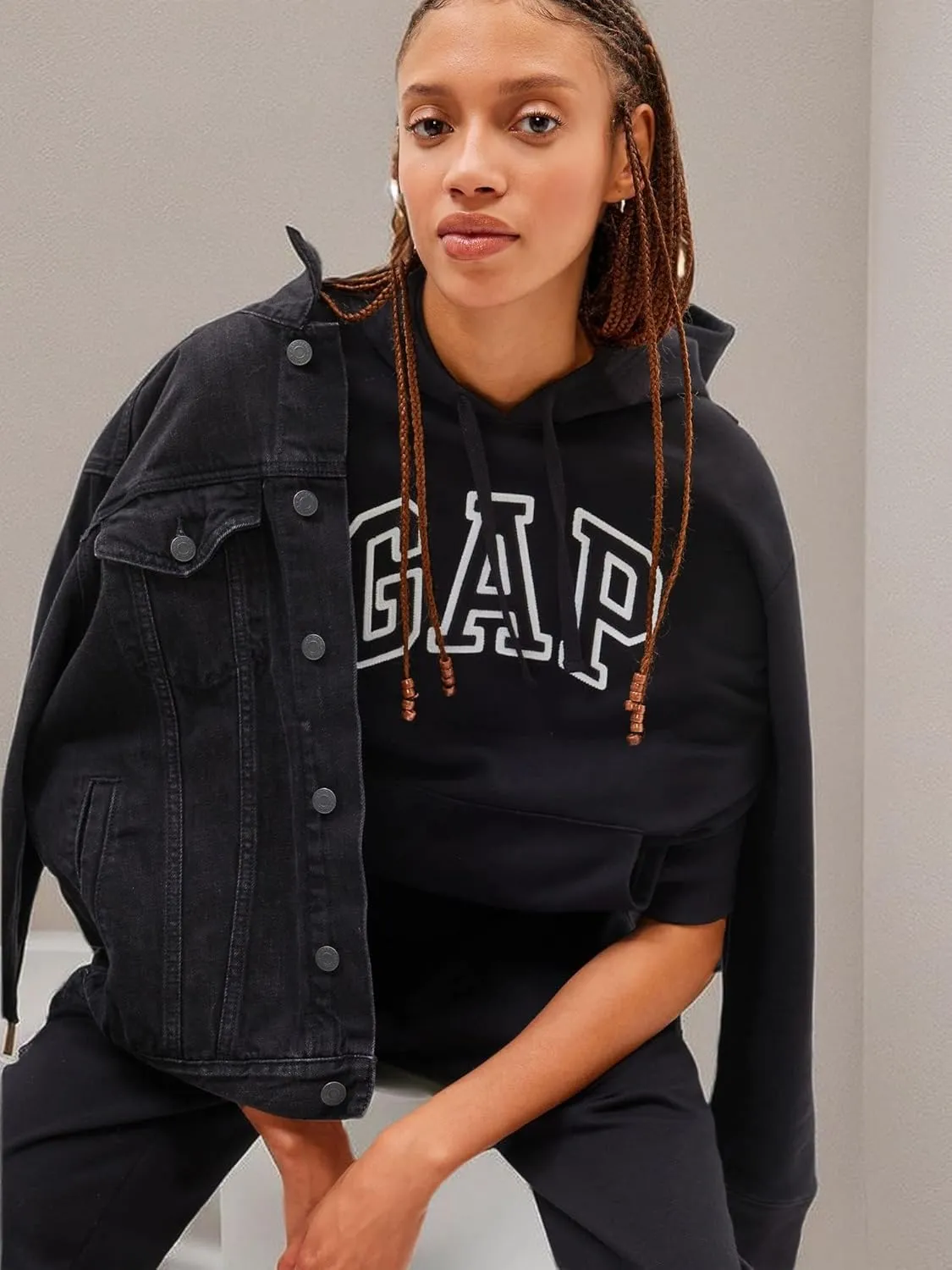 GAP Women's Logo Hoodie Hooded Pull-on Sweatshirt