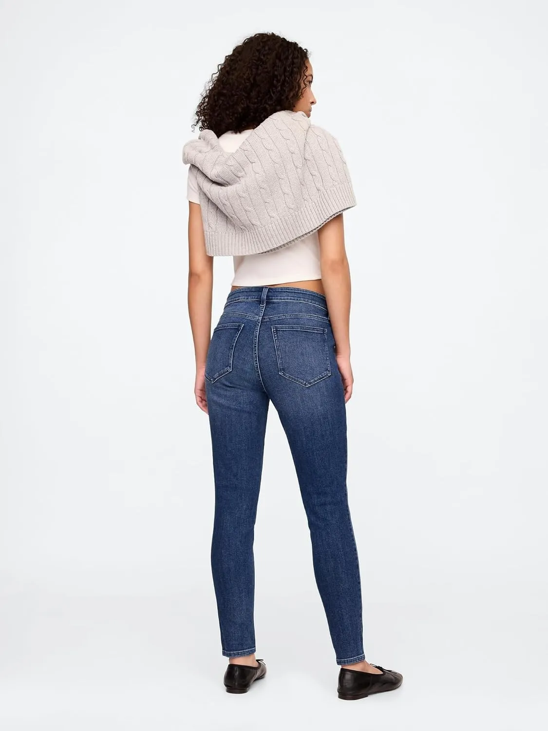 GAP Women's Mid-Rise Legging Jean