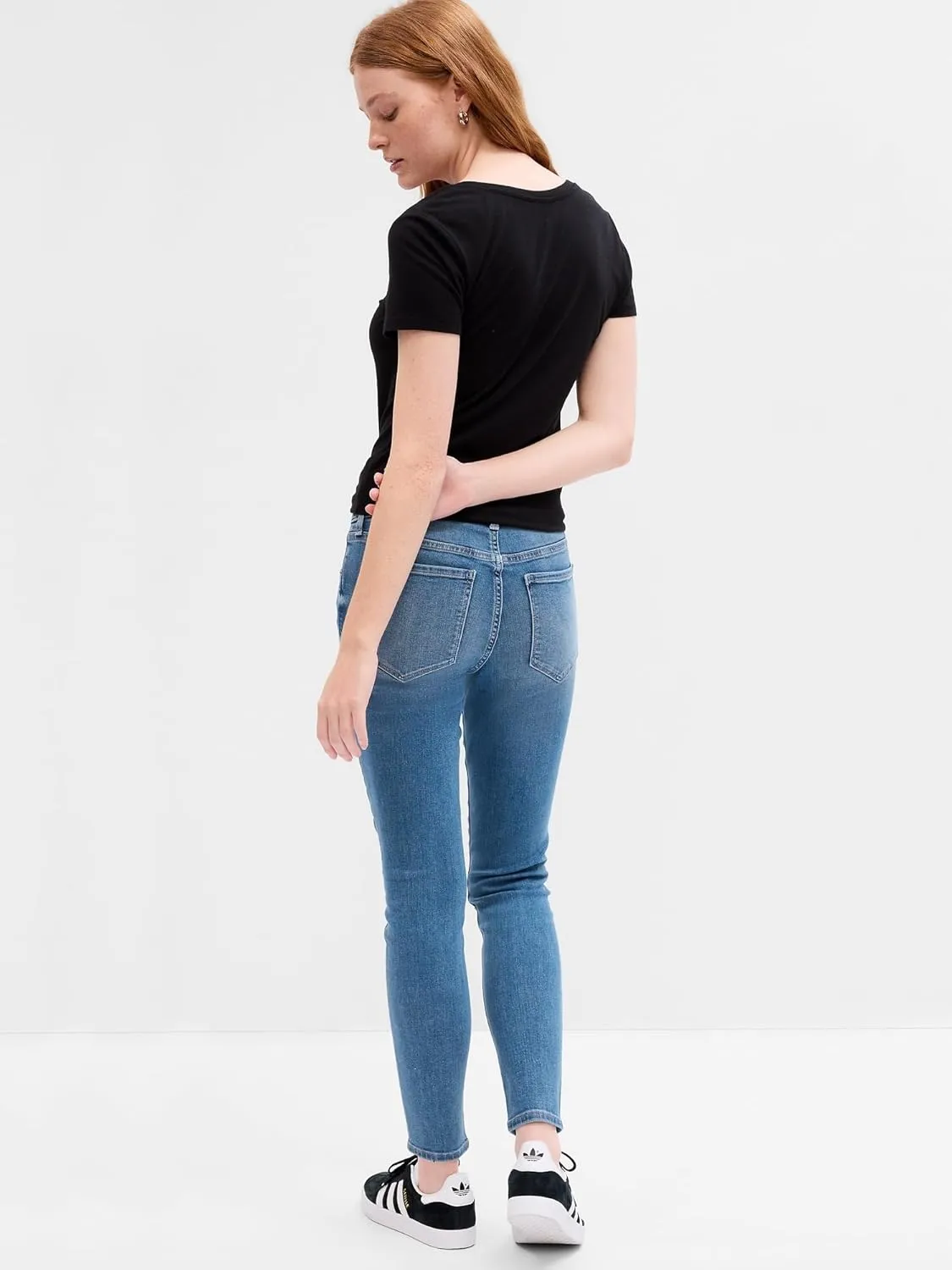GAP Women's Mid Rise Legging Pant