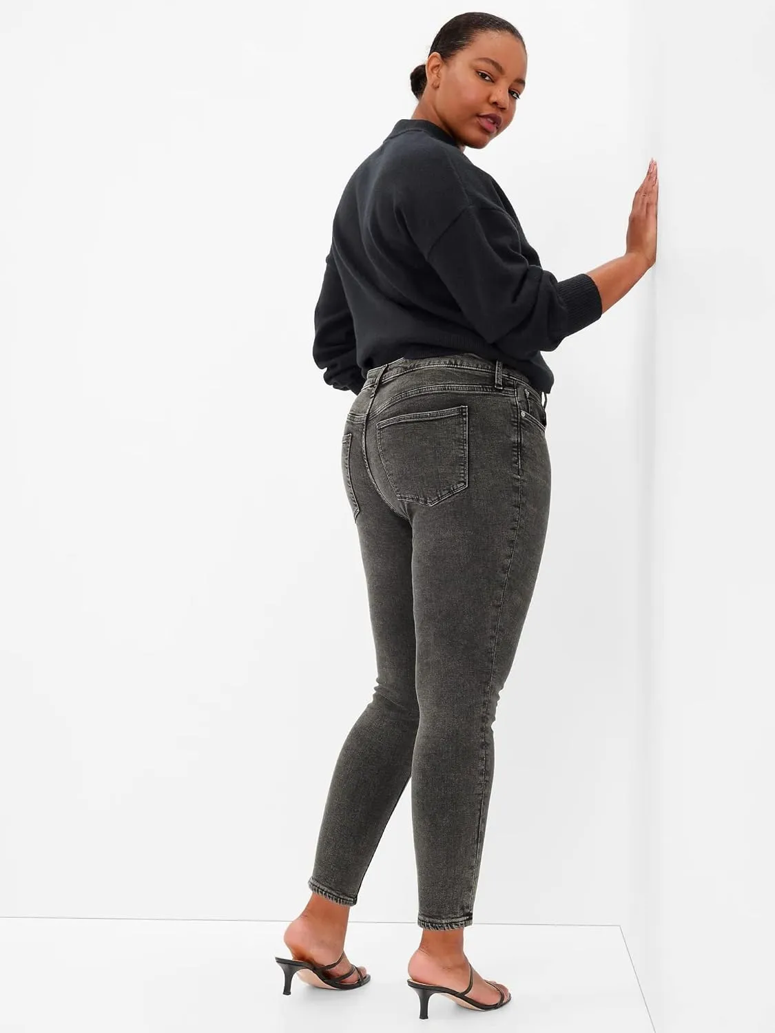 GAP Women's Mid Rise Legging Pant
