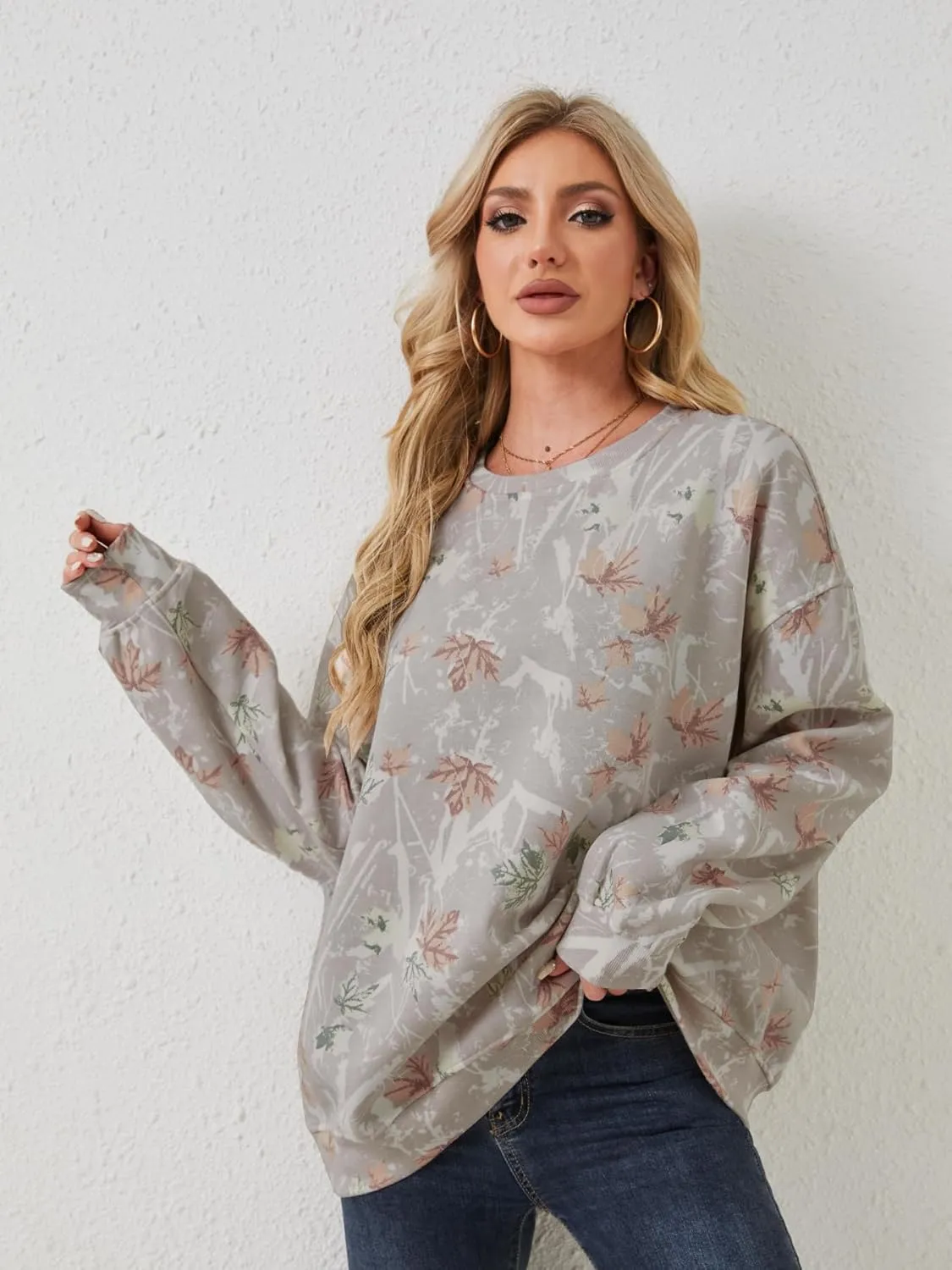 Oversized Camo Sweatshirt For Women Men Maple Leaf Camouflage Sweatshirts Hunting Camo Pullover Tops