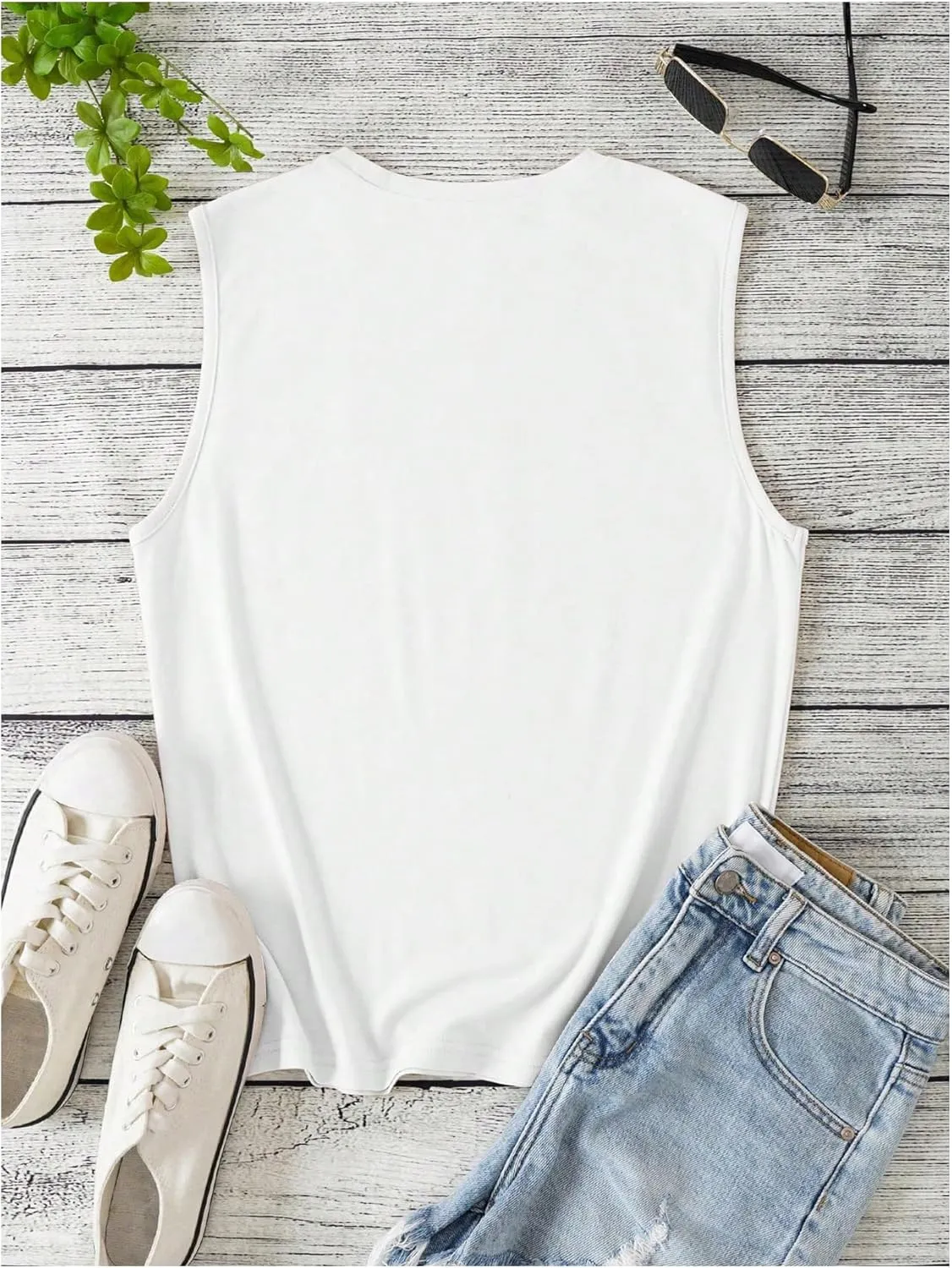 SOLY HUX Tank Top for Women Leopard Heart Print Round Neck Sleeveless Summer Tops