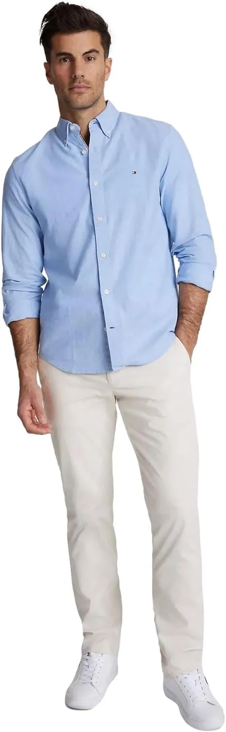 Tommy Hilfiger Men's Signature Long Sleeve Casual Button Down Shirt in Regular Fit 2025 Collection