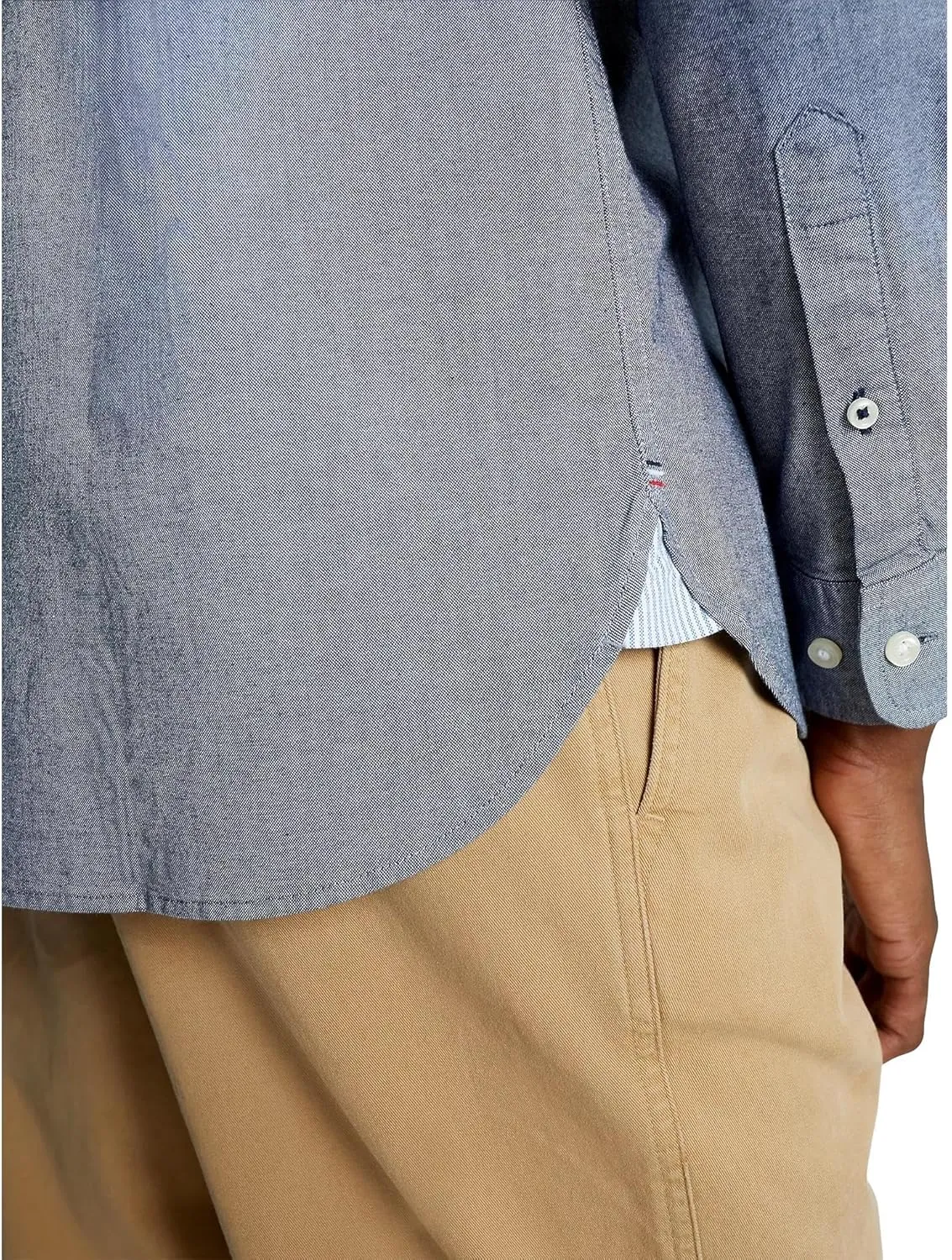 Tommy Hilfiger Men's Signature Long Sleeve Casual Button Down Shirt in Regular Fit 2025 Collection