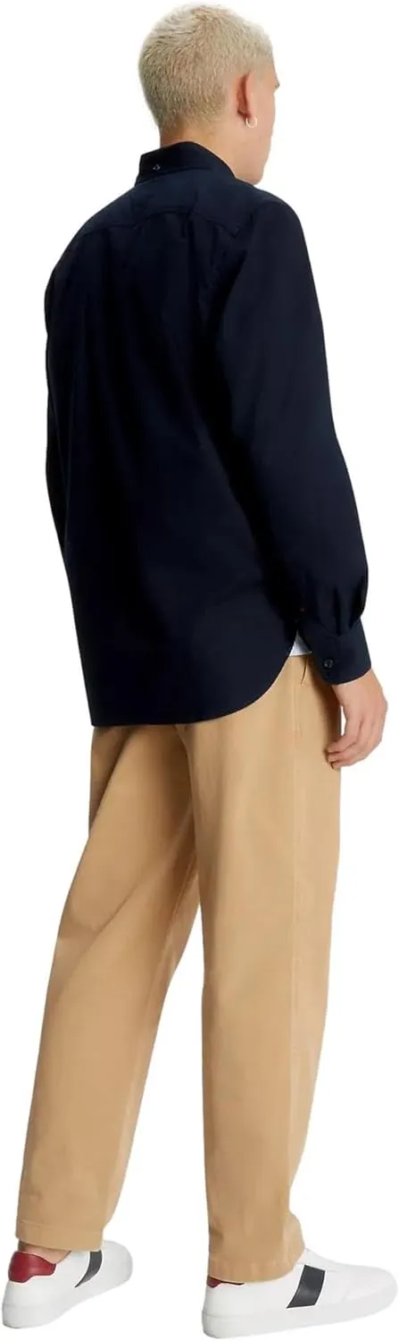 Tommy Hilfiger Men's Signature Long Sleeve Casual Button Down Shirt in Regular Fit 2025 Collection