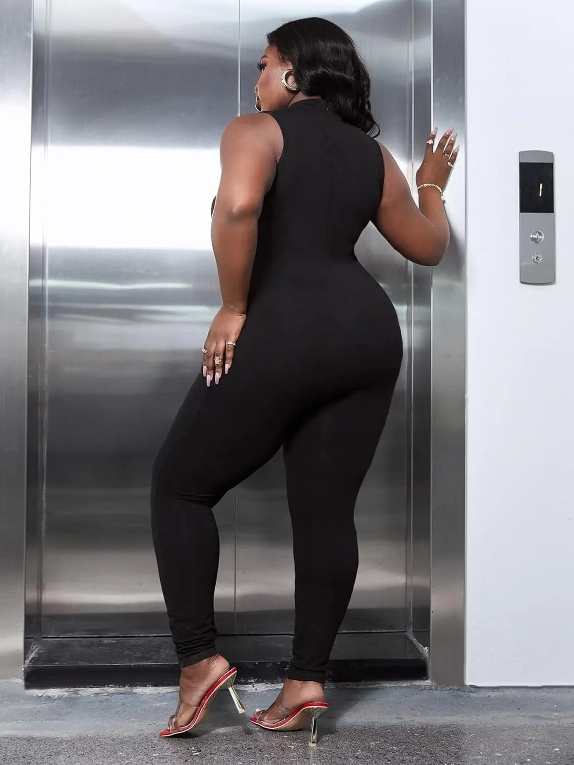 WDIRARA Women's Plus Size Mock Neck Sleeveless Club Skinny Jumpsuit Unitard Pants
