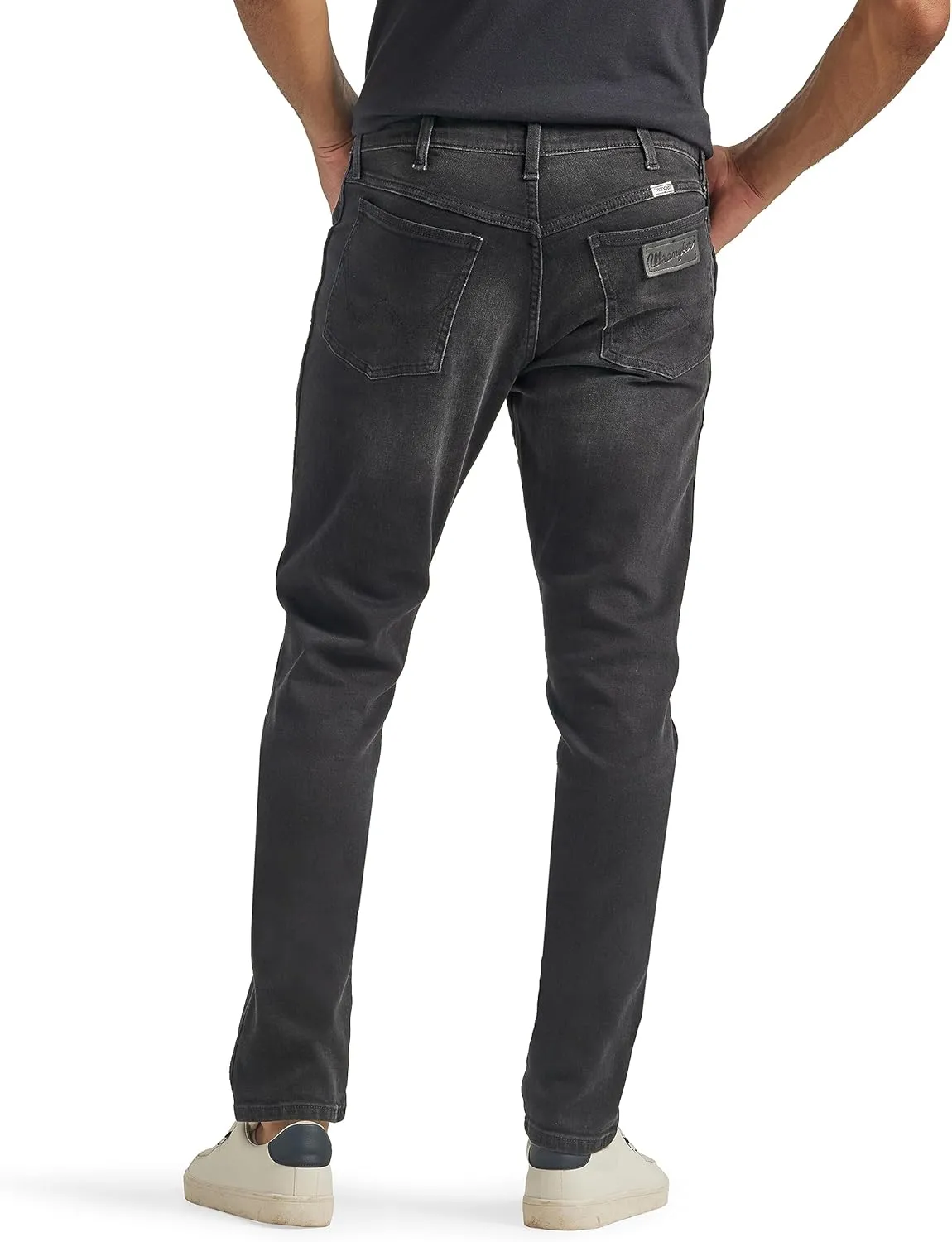 Wrangler Men's Retro Slim Fit Straight Leg Jeans