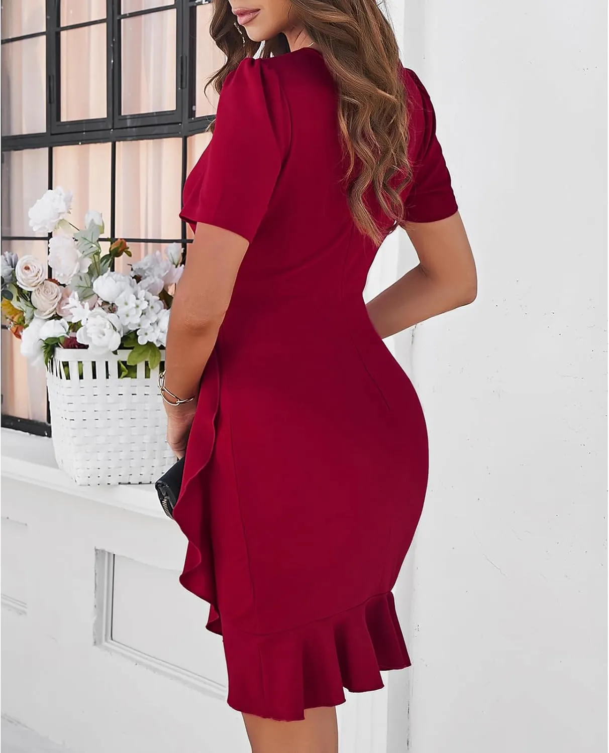 YNIQUE 2024 Women's Summer Dress Short Sleeves Bodycon Mini Dress Ruched Puff Sleeve Ruffle Hem Cocktail Party Dress